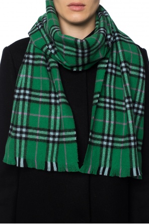 Szal ze wzorem w kratę, zdjęcie 2 Szal ze wzorem w kratę od Burberry